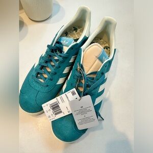 Unworn Adidas Gazelle